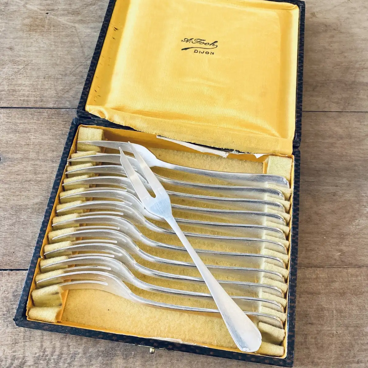 Coffret 12 fourchettes Christofle