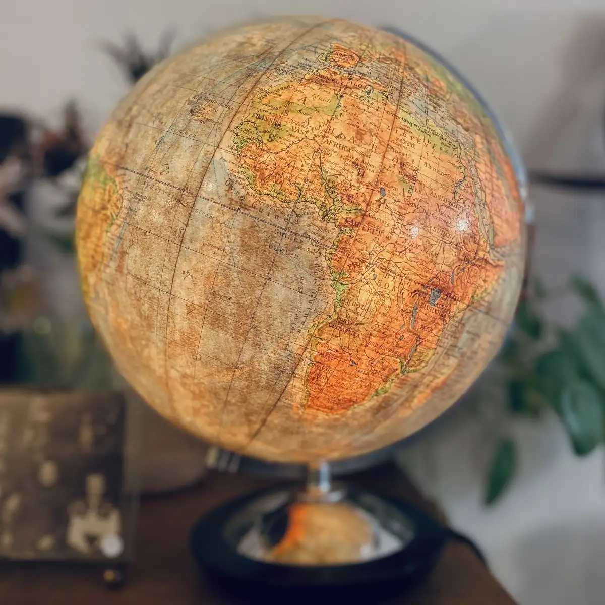 Globe terrestre lumineux Columbus Jordglob Suède années 50s